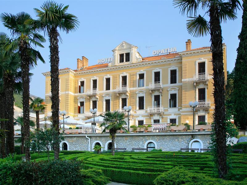 Hotel Οπατία Εξωτερικό φωτογραφία