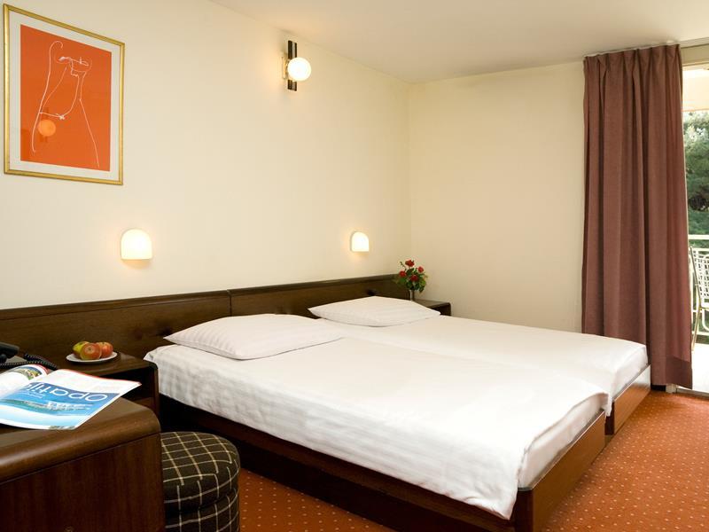 Hotel Οπατία Εξωτερικό φωτογραφία