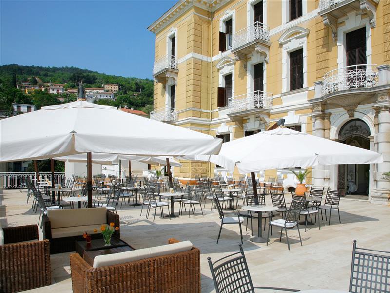 Hotel Οπατία Εξωτερικό φωτογραφία