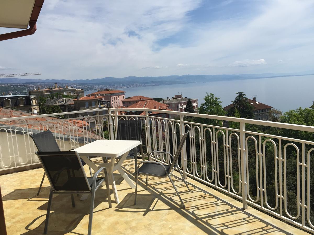 Hotel Οπατία Εξωτερικό φωτογραφία
