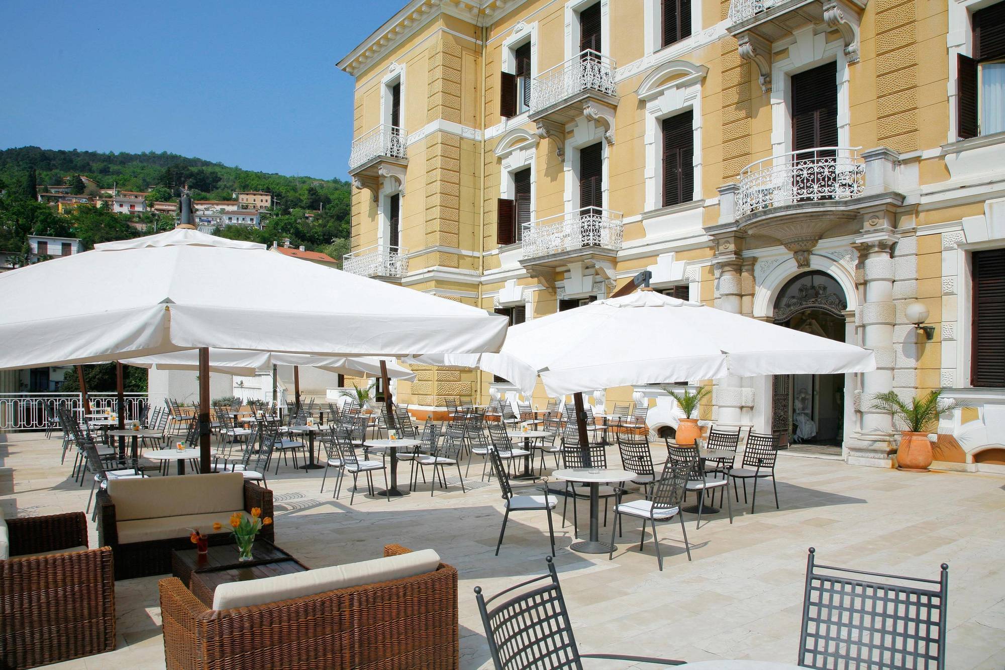 Hotel Οπατία Εξωτερικό φωτογραφία