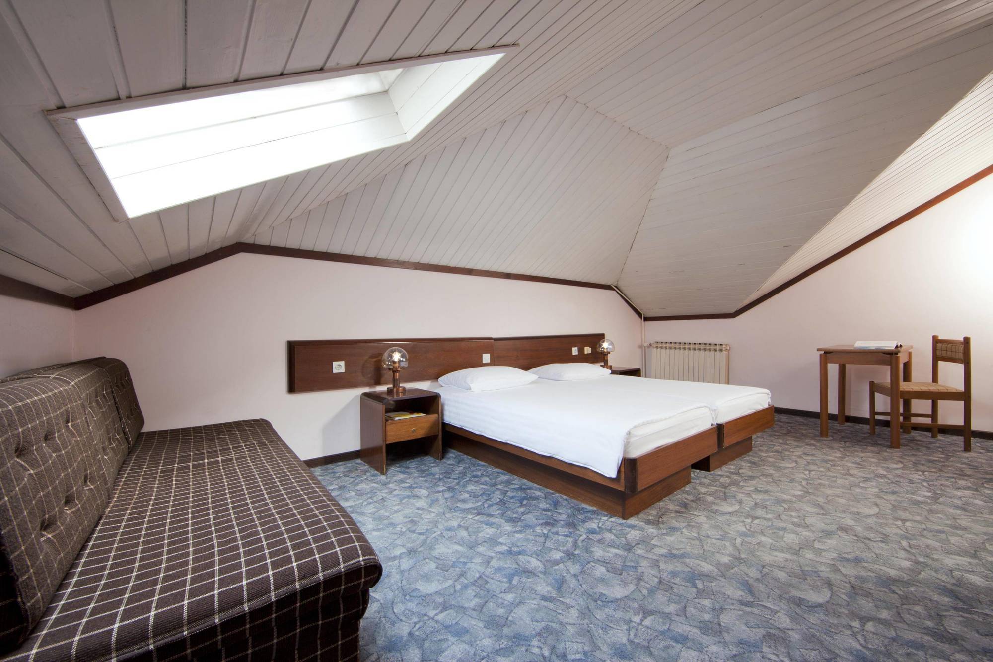 Hotel Οπατία Εξωτερικό φωτογραφία