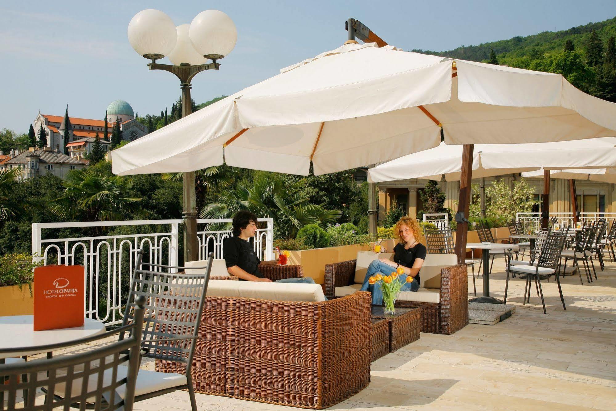 Hotel Οπατία Εξωτερικό φωτογραφία
