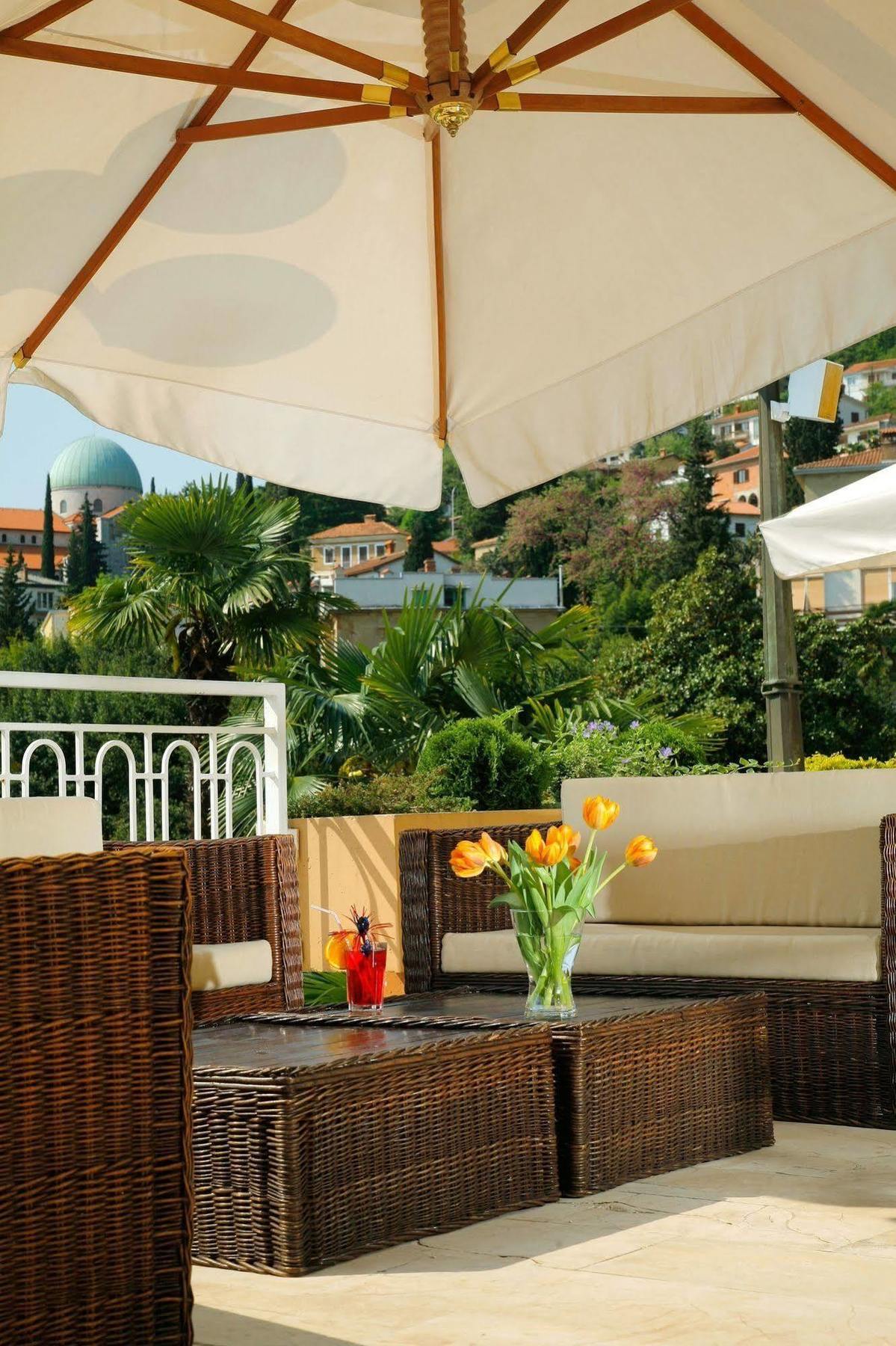 Hotel Οπατία Εξωτερικό φωτογραφία